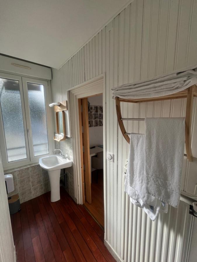 Le Petit Montmartre Hotel Dinard Luaran gambar