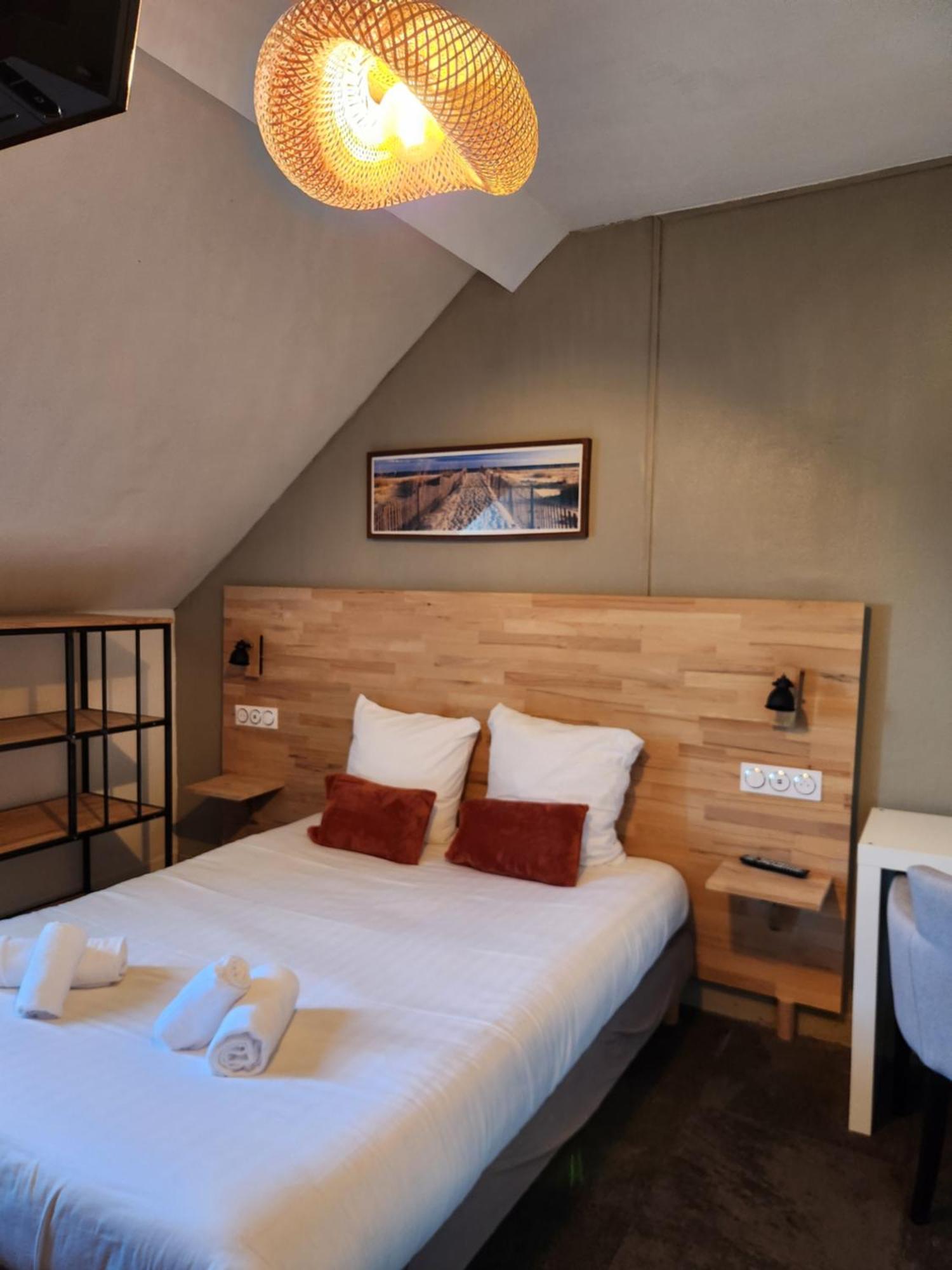 Le Petit Montmartre Hotel Dinard Luaran gambar